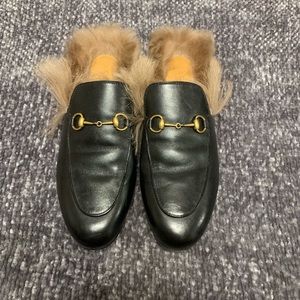 Gucci Princeton fur mules